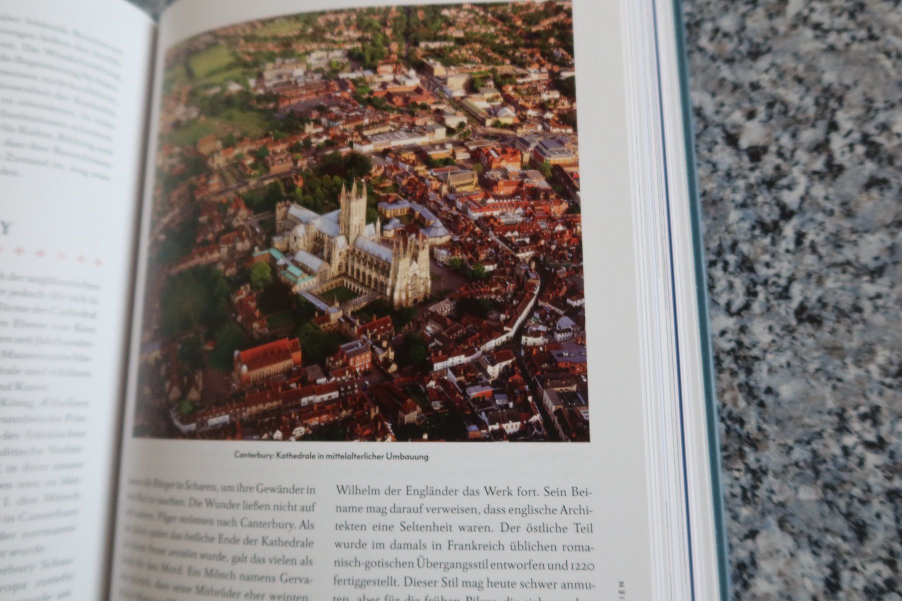 Libri: Die 100 schönsten Kirchen und Kathedralen Europas – Usato da Täuffelen venduto da Cindybussy 2