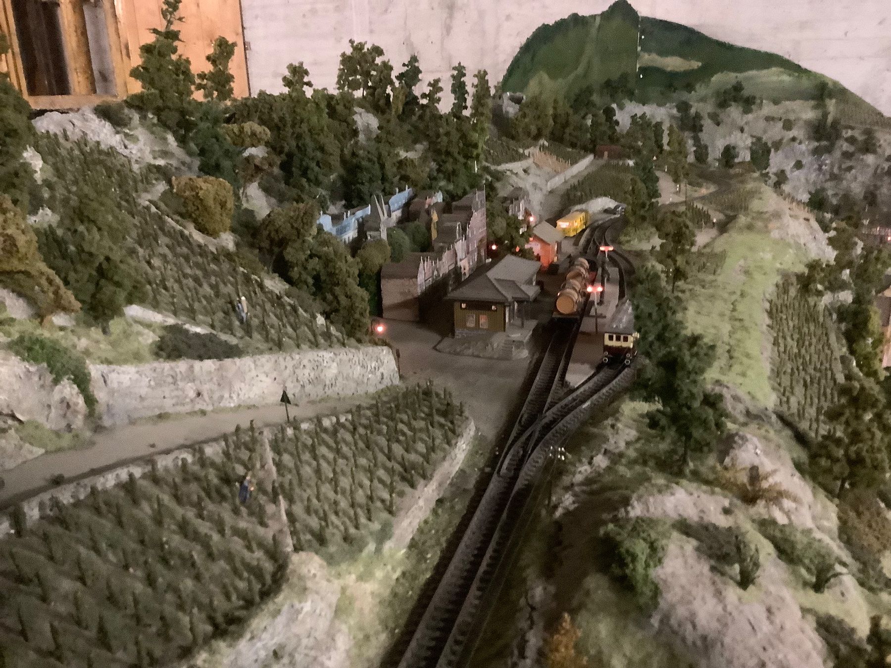 Modellini di ferrovie: Deutsche Bahn- Gleichstrom- Anlage Digital – Usato da Allmendingen b. BE venduto da Rabenfamilie