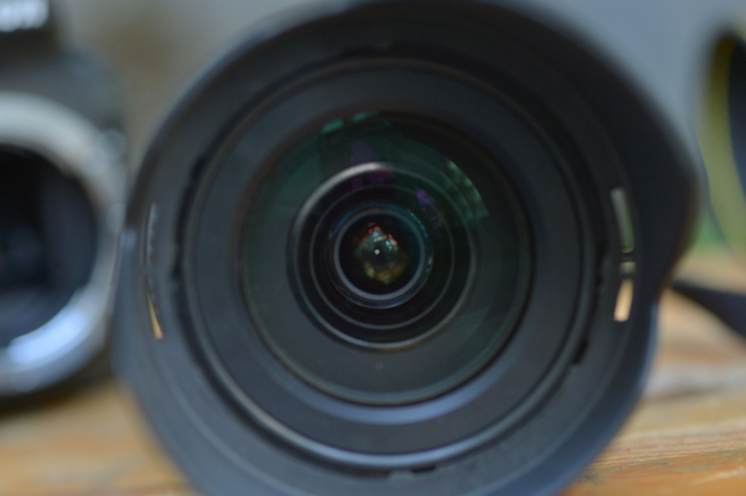 Nikon Fotocamera: Nikon D3400 + Tamron 18-200 – Usato da Lichtensteig venduto da dan_rj7z 3