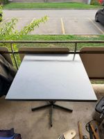 Schaffner Gartentisch Bistrotisch klappbar quadratisch grau