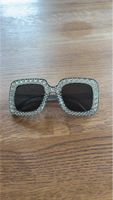 Glitzernde Sonnenbrille mit Strass - Sommer Highlight!