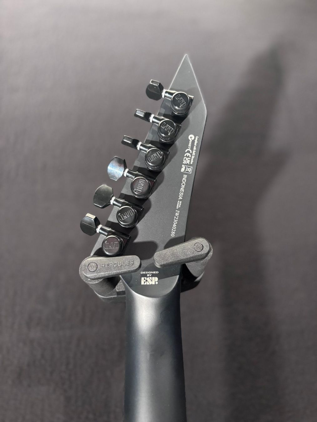 Esp Strumenti musicali: ESP LTD EX-BLACK METAL E-Gitarre – Nuovo e nell'imballaggio originale da Kaiserstuhl AG venduto da GTM-Kaiserstuhl 5