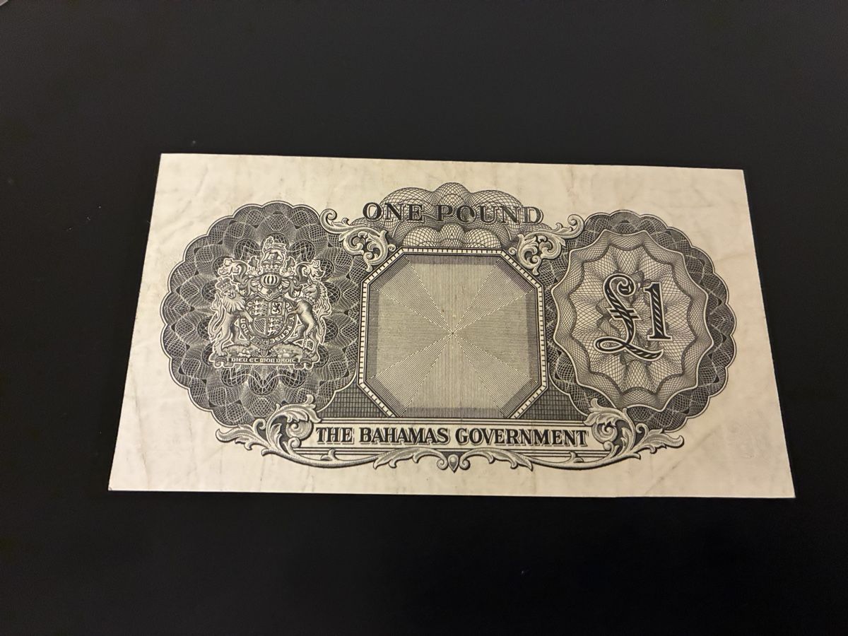 Banconote: Bahamas 1 Pound 1953 – Usato da Dällikon venduto da Woldbanknoten 2