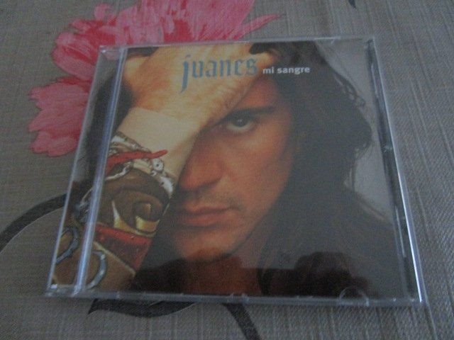 CD: Juanes - Mi Sangre CD – Usato da Olten venduto da Disc-Ausverkauf