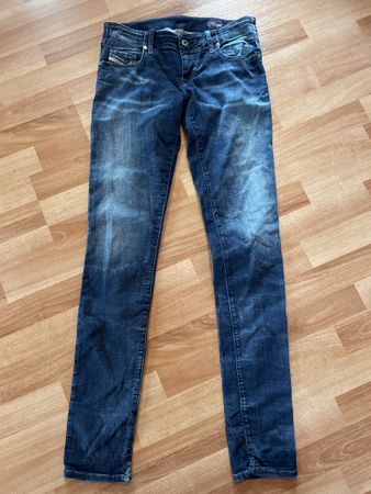 Diesel Jeans Gr. 29 Skinny Damenhose Grupee