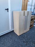 Gratis Aktenschrank u. Beistellmöbel (Eschenfurnier)