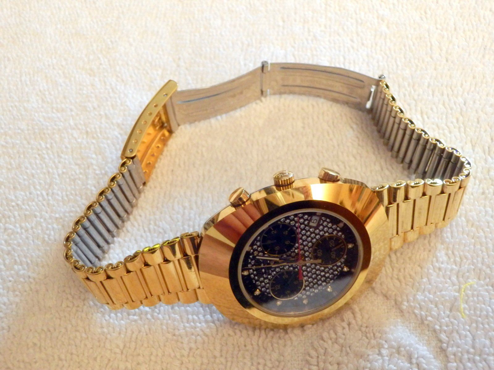 Rado Orologi: Rado Chronograph, Quartz, mit 12 + ca. 140 Diamanten – Usato da Ueberstorf venduto da dinbau 2