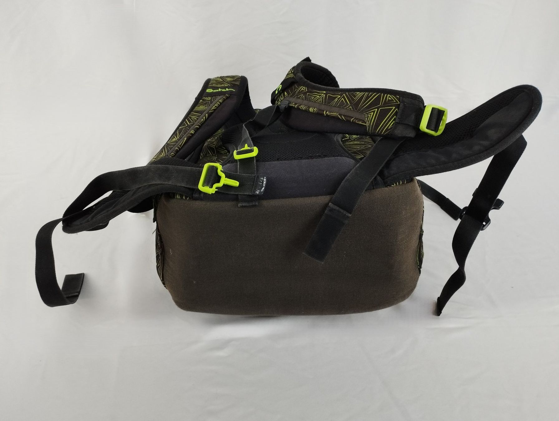 Satch Sacs & sacs à dos: SATCH Schul-Rucksack – D'occasion à Schübelbach par Restwert_Schubelbach 3