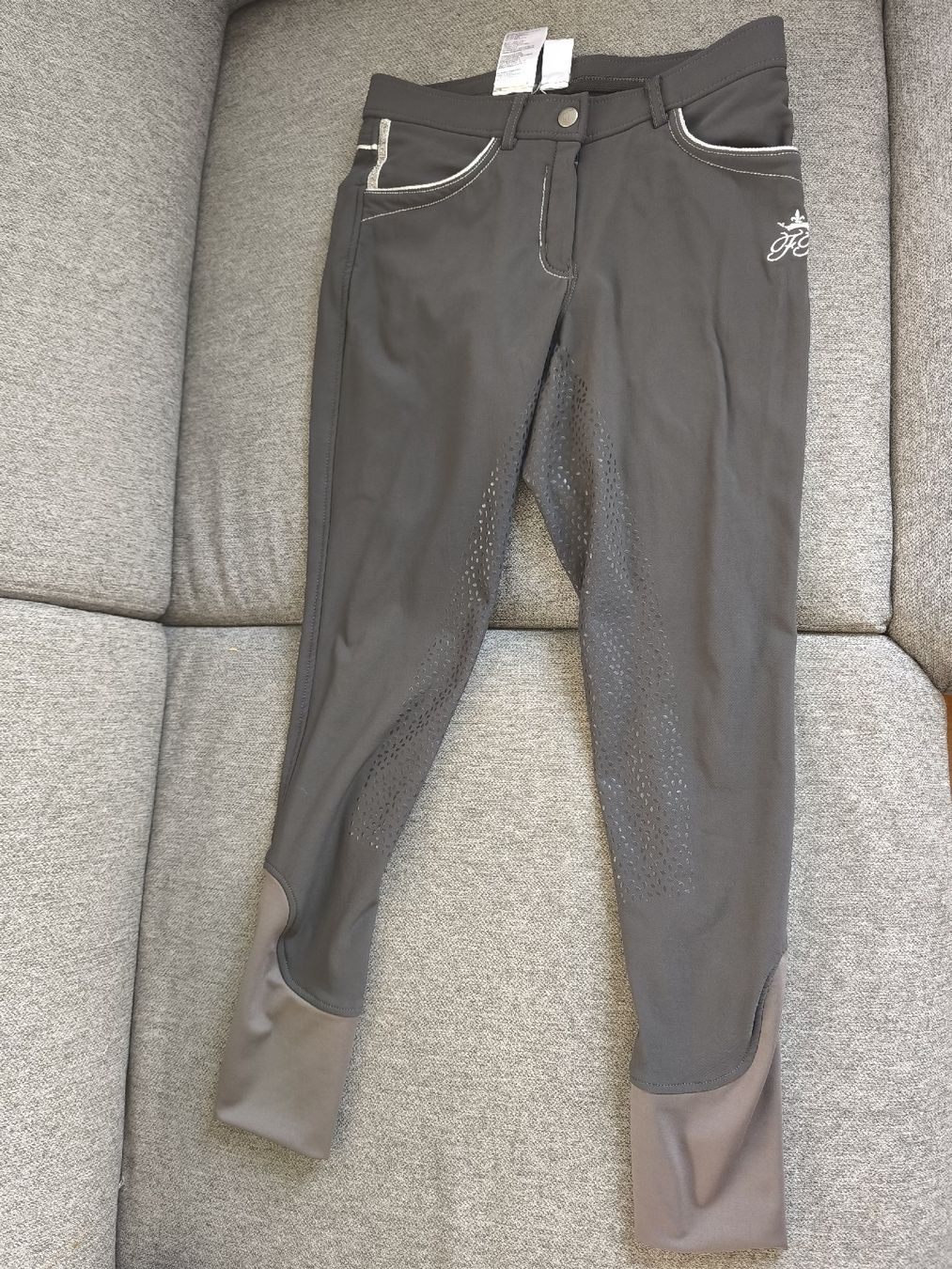 Felix Bühler Pantaloni: Reithose Felix Bühler – Usato da Subingen venduto da MZubi