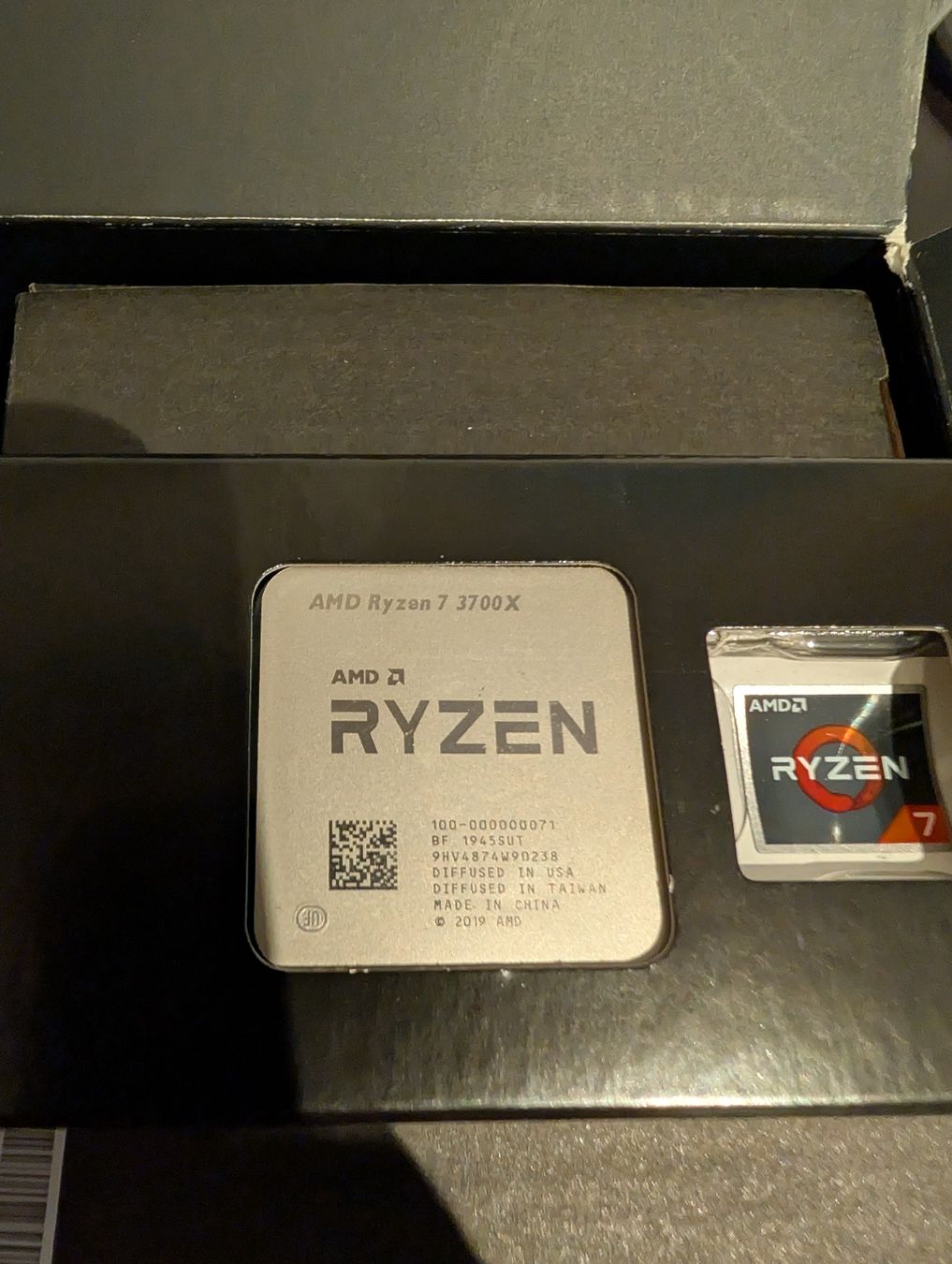 Amd Elektronikbauteile: AMD Ryzen 7 3700X Processor  – Gebraucht aus Hindelbank von Maxime_039 1