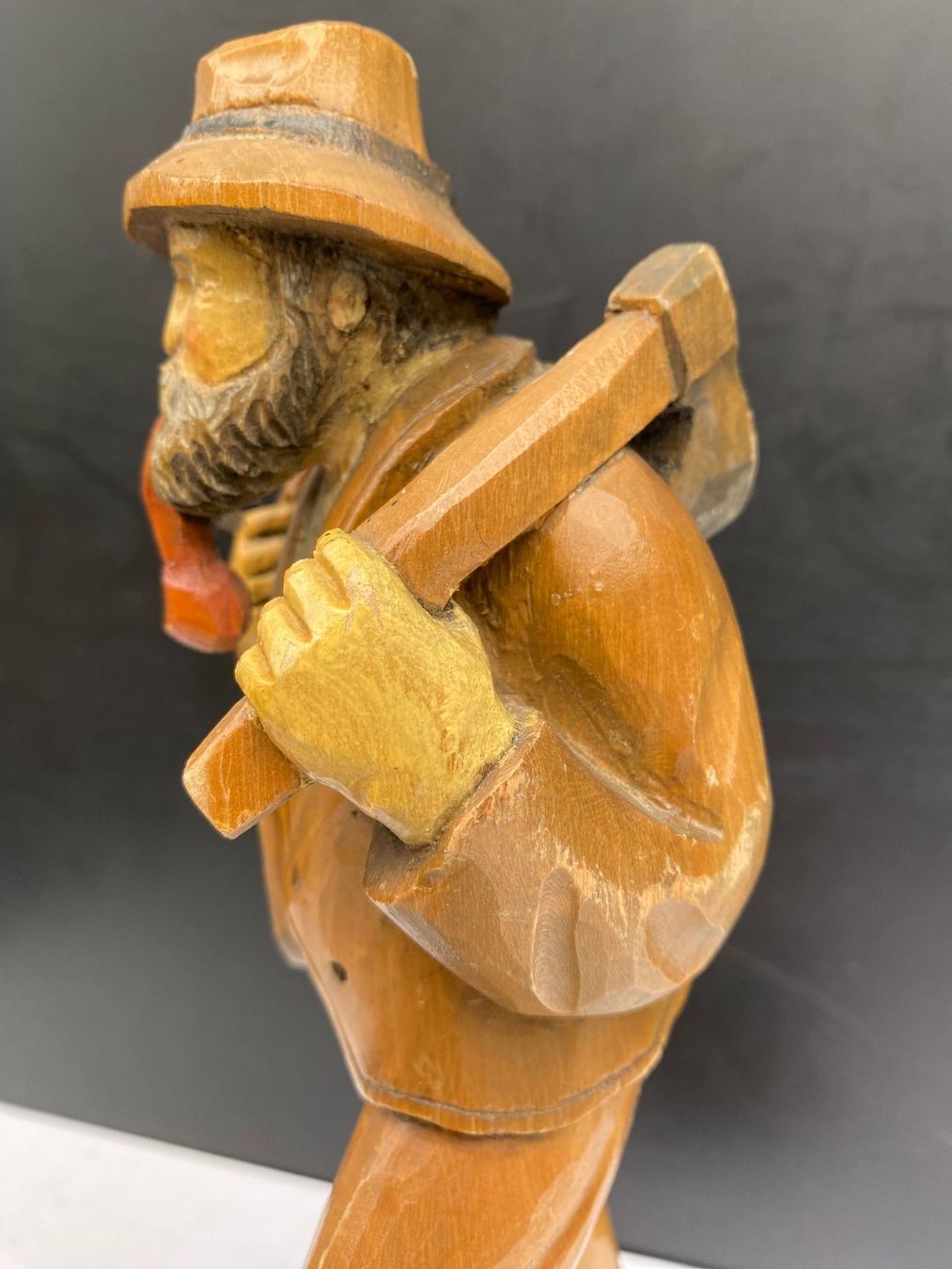Statuette: Brienzer? Holzfigur geschnitzt "Holzer/Waldarbeiter", 25 cm – Usato da Emmen venduto da Sutim2005 5