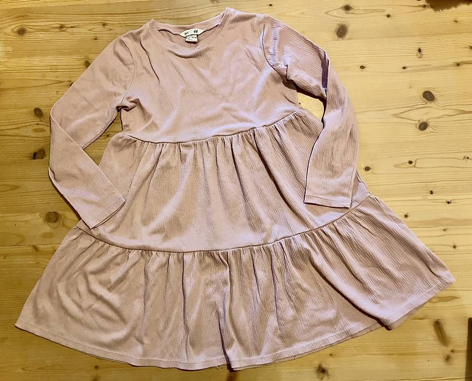 Vestiti & Gonne: Langarmkleid rosa Gr.122/128 – Usato da Brunnadern venduto da Bumlebee