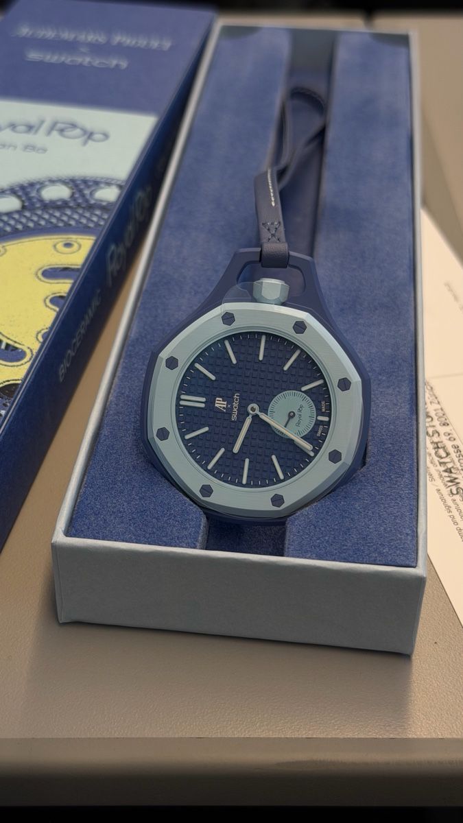 Swatch Montres: Audemars Piguet x Swatch watch – Neuf avec emballage d'origine à Paradiso par viorea 2