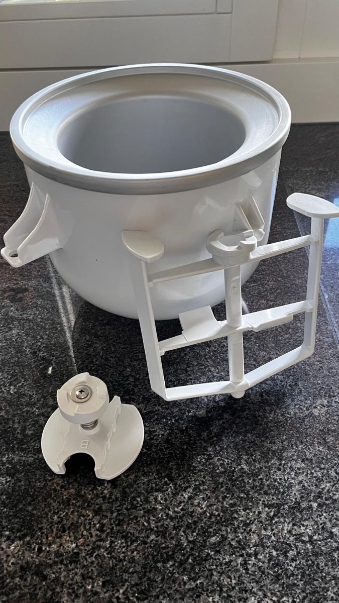 Kitchenaid Schalen: KitchenAid Eismaschine  – Gebraucht aus Aarau von Sonne7274 3