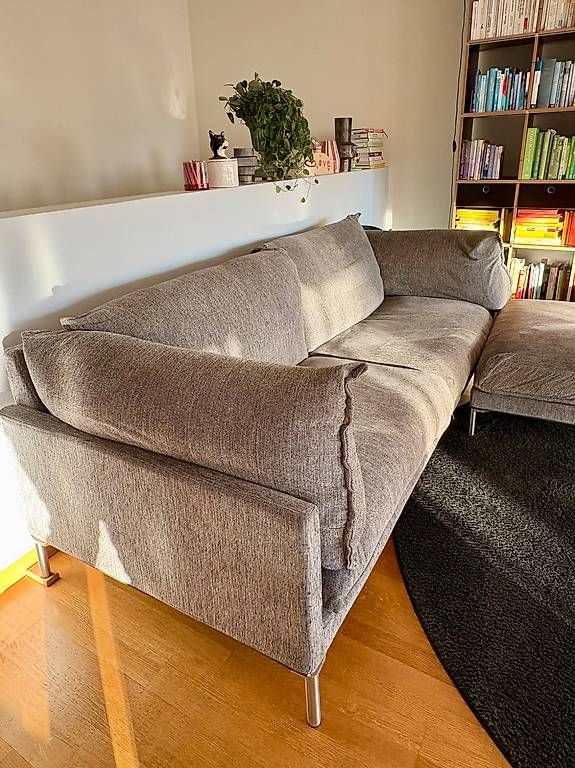 Divani: Designer Sofa & Pouf – Usato da Zürich venduto da vasadi 2