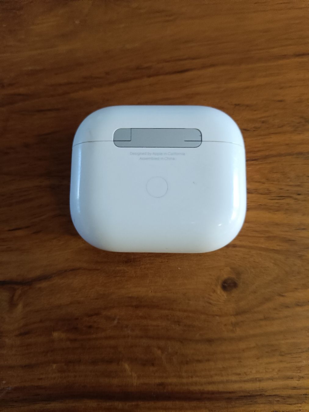 Apple Ladegerät: AirPods 3 Wireless Ladecase – Gebraucht aus Wallisellen von carla2309 1