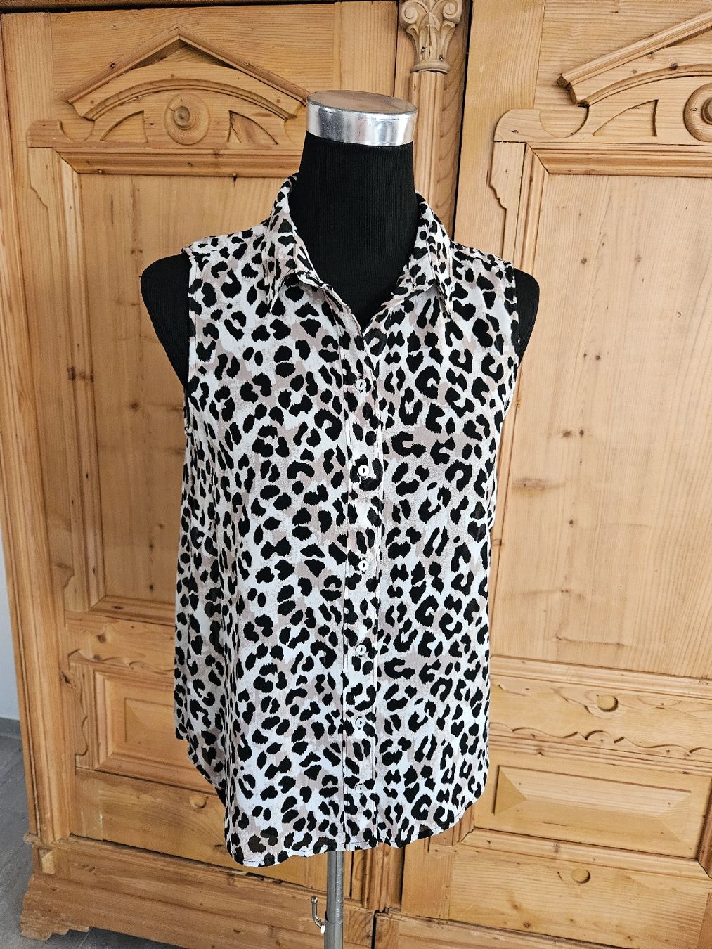 H&M Camicette: schöne Sommer Bluse, Bluse, 2 Stück, H&M – Nuovo (secondo la descrizione) da Wiesendangen venduto da Sinhuk 1