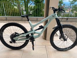 YT Enduro Bike XL gepflegt