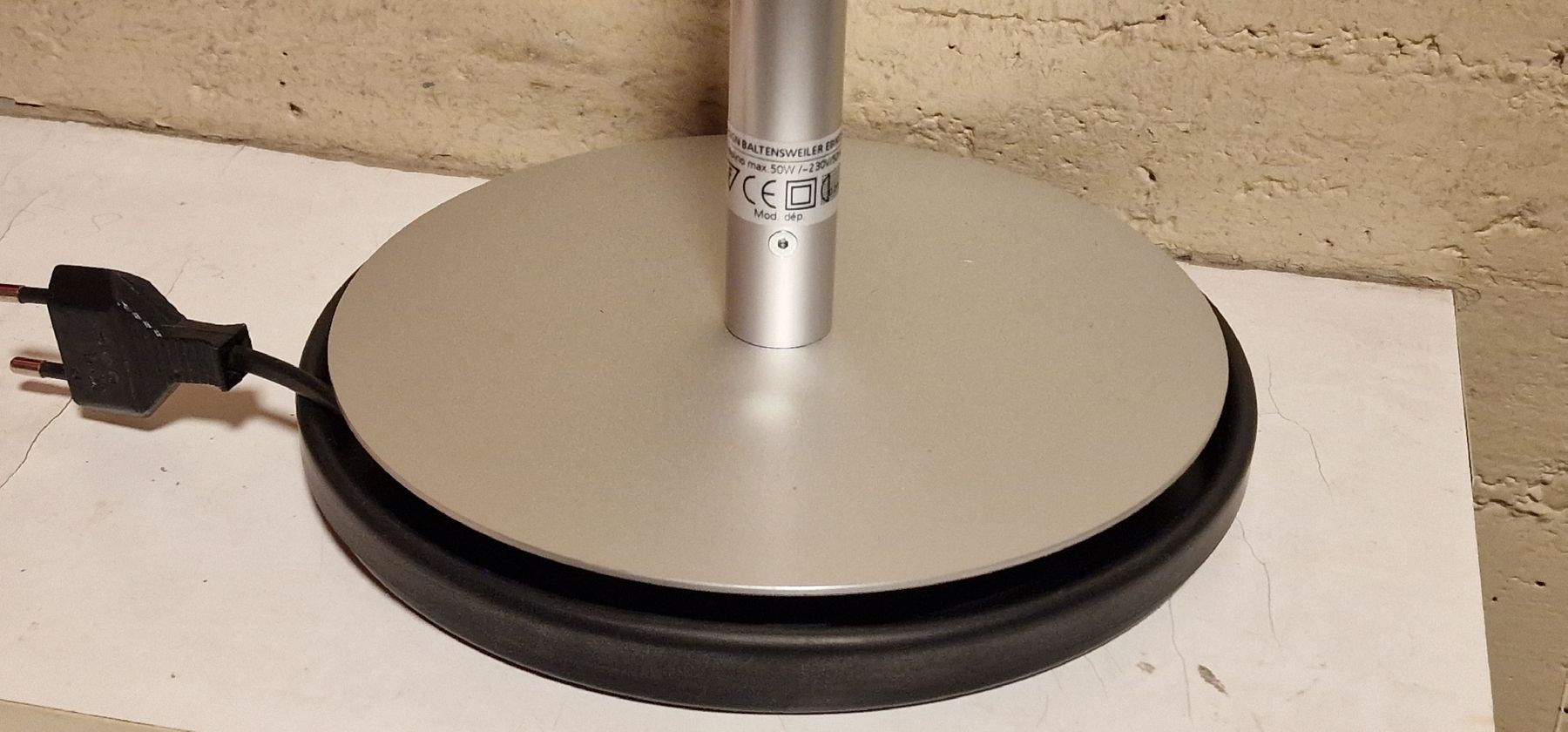 Baltensweiler Lampade: Baltensweiler Topoled S Stehlampe – Usato da ZÜRICH venduto da Arte-24 7