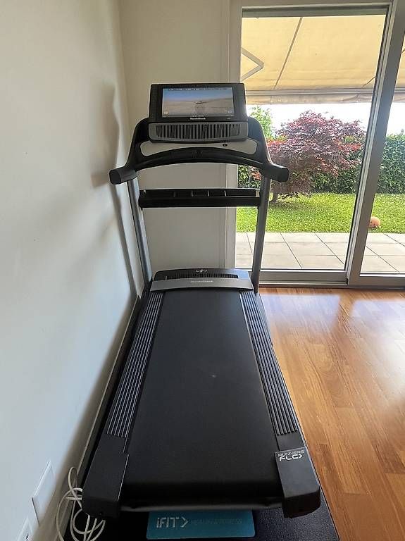 Vélos d'appartement:     NordicTrack Commercial 2950 Model – D'occasion à La Conversion par alb_wfz5 1