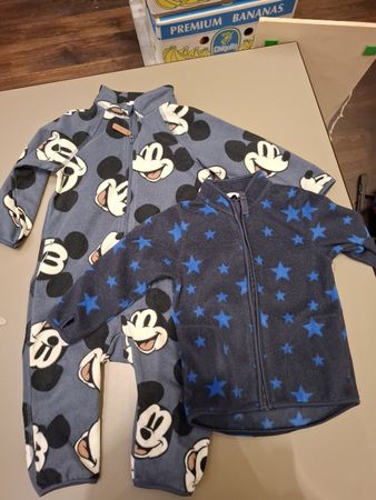 Mickey Overall aus Fleece und Fleece Jacke in Grösse 80