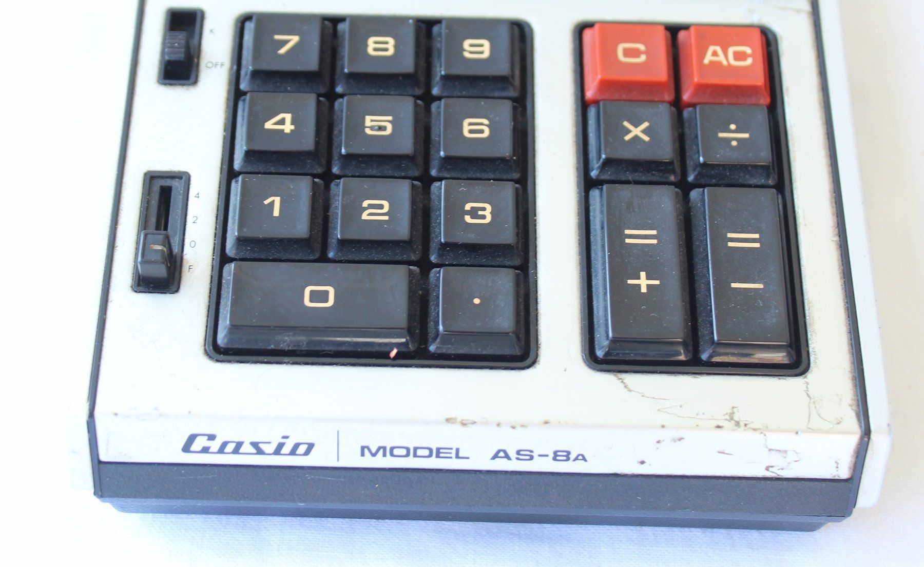 Casio Calcolatrici tascabili: Casio AS-8A Tischrechner achtstelliges Digitron Display 1971 – Usato da Zürich venduto da Auctionata 2