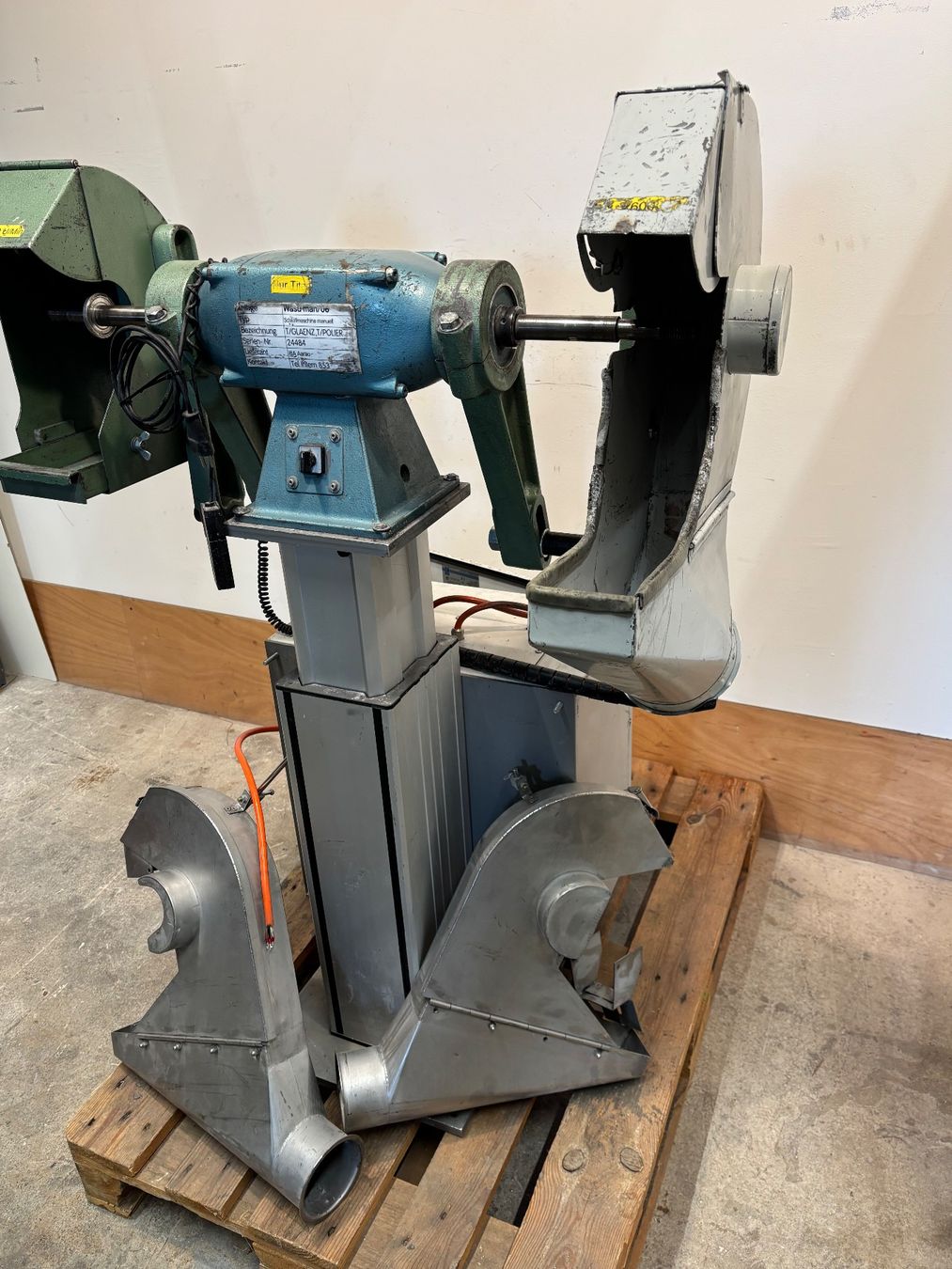 Wasu Smerigliatrici & Lucidatrici: Polierbock, Schleifbock Wasu Schleifmaschine – Usato da Winterthur venduto da ReUse_Baumarkt 7