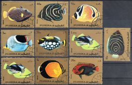 FUJEIRA 10 MARKEN FISCHE GESTEMPLT ERHALT SIEHE SCAN - BR21