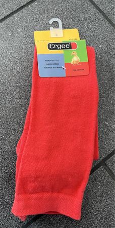 Nagelneue Strumpfhose Gr. 134-146