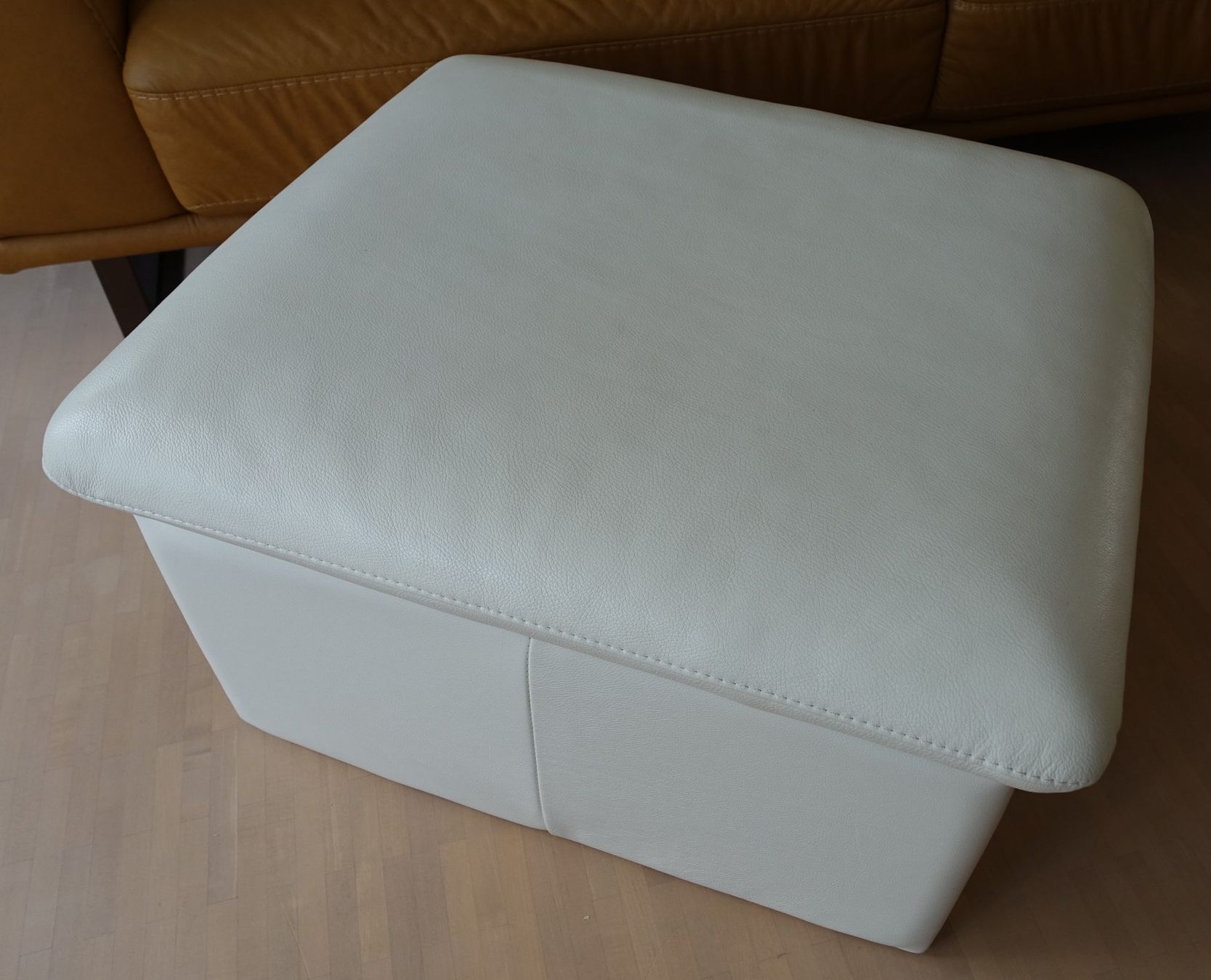 Pfister Sgabelli: Sitzhocker Ottoman – Nuovo (secondo la descrizione) da Zürich venduto da Makemake