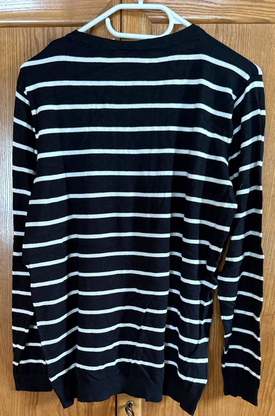 Pullover & Sweatshirts: schöner und feiner Pulli blue motion, schwarz-weiss – Gebraucht aus Zäziwil von kreative-ideen 2