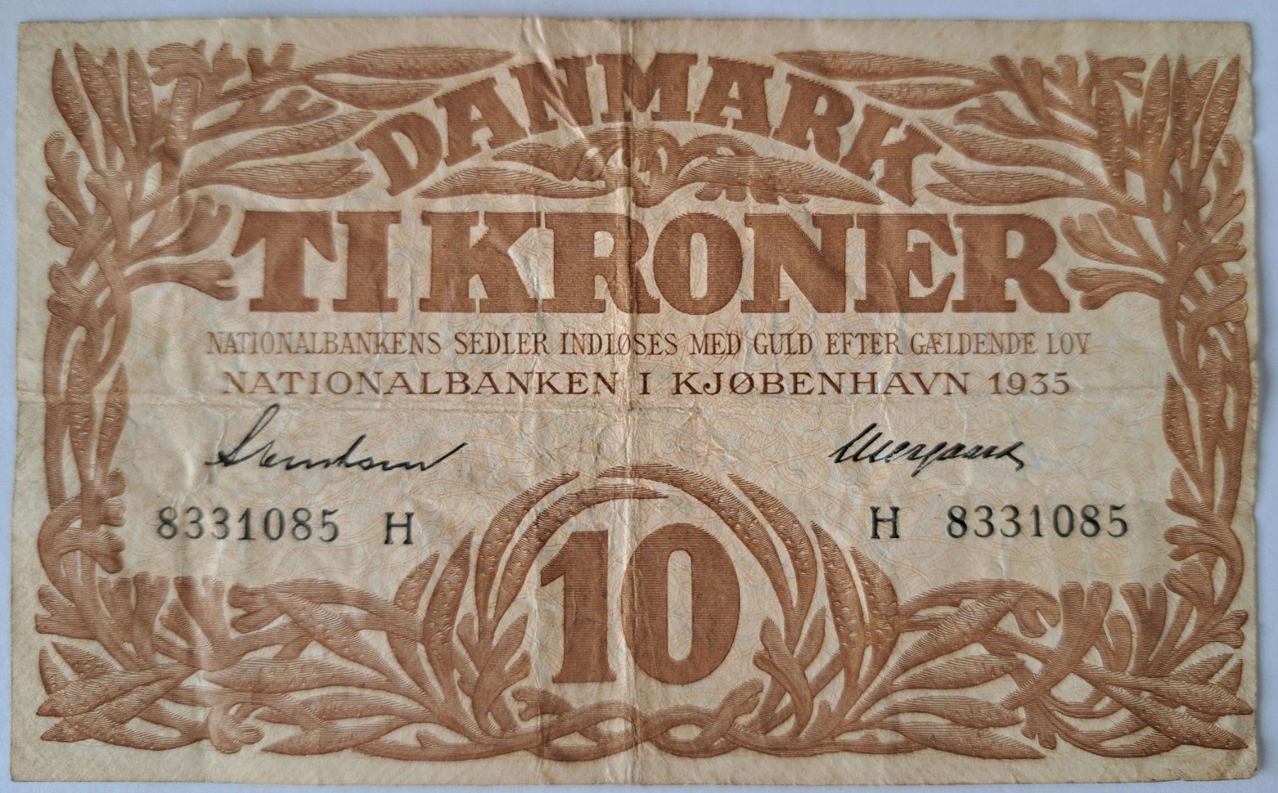 Banconote: Dänemark 10 Kroner 1935 VF- – Usato da Schliern b. Köniz venduto da pizzitaxi
