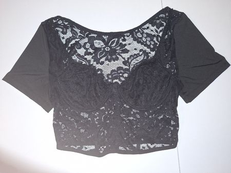 Top court noir à dentelle, effet bustier, taille 44