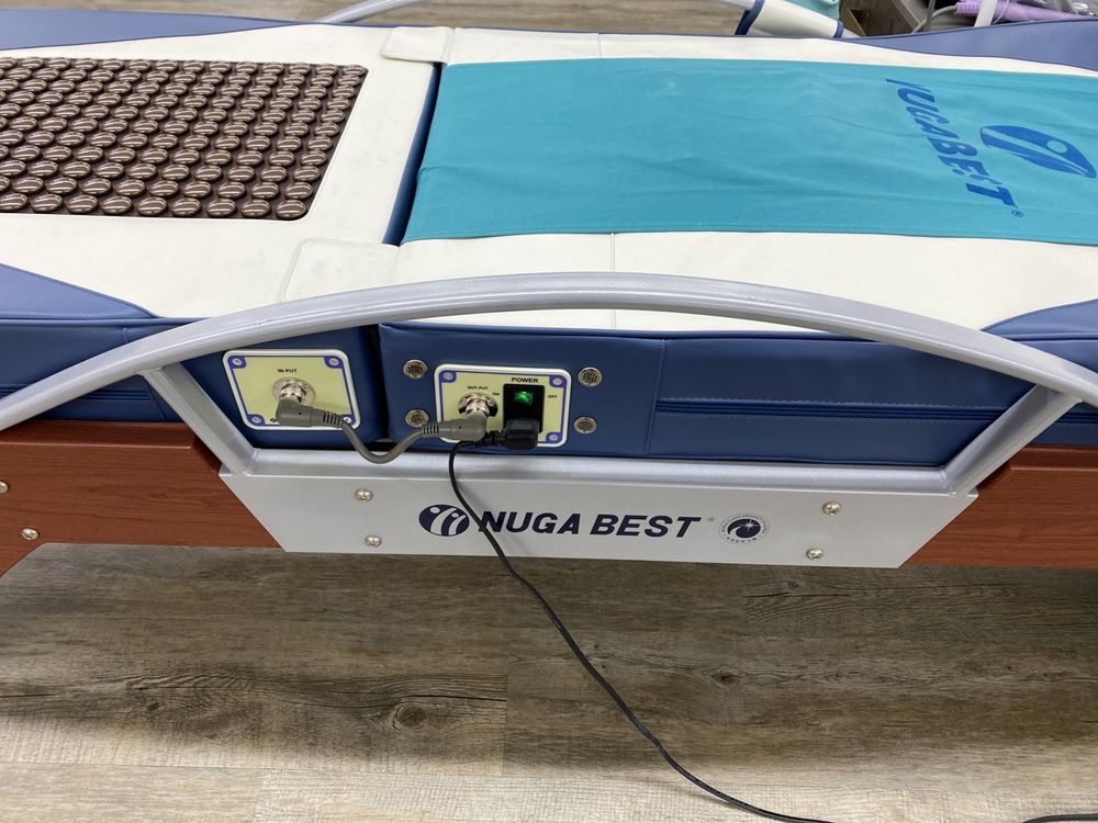 Nuga Best NM5000 Massageliege, ab Shop Kaufen auf Ricardo
