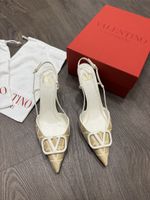 Valentino Garavani shoes beige  41.5 as new