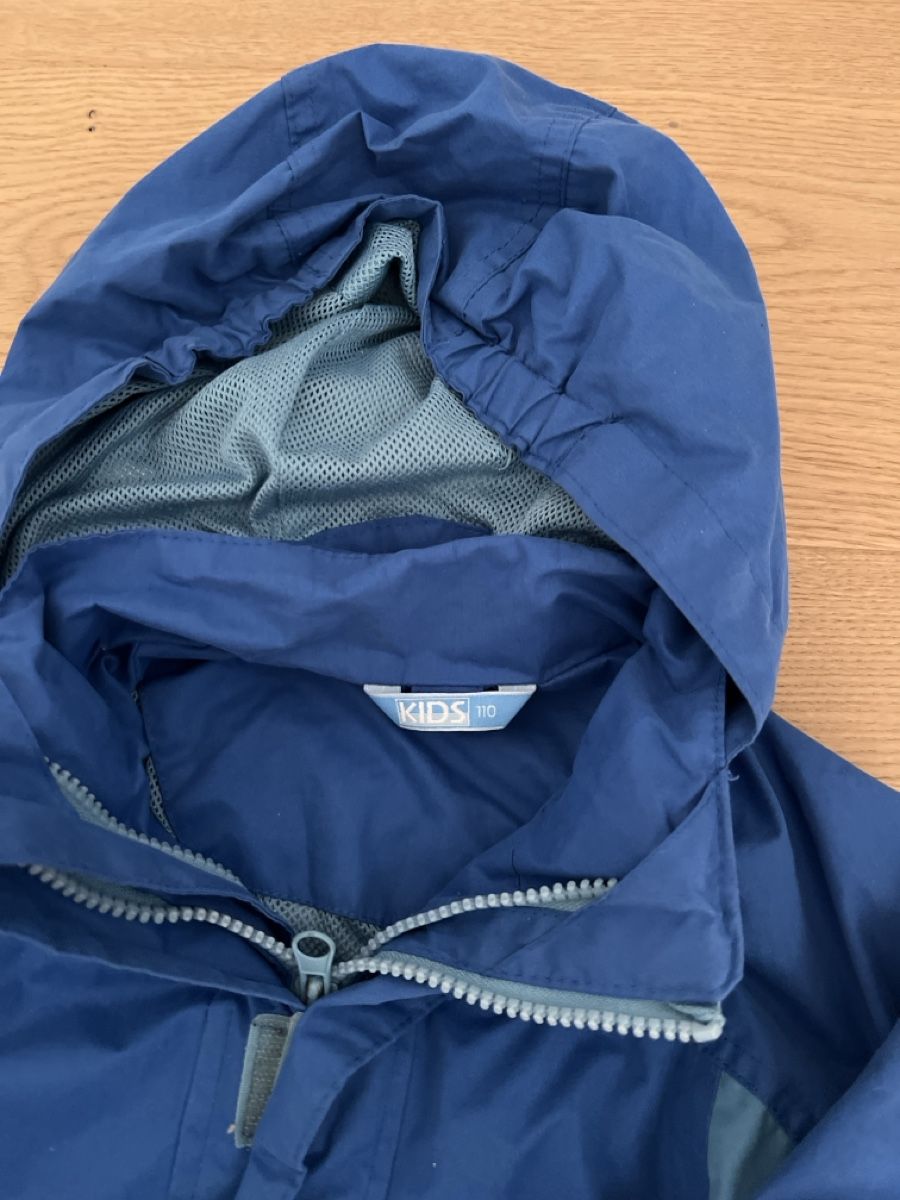 Giacche & Cappotti: Regen- Übergangsjacke Kinder, Gr110 – Usato da Oensingen venduto da katepe 2