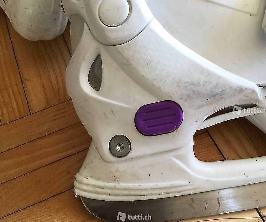 Pattini da ghiaccio: Schlittschuhe 29 30 31 – Usato da Itingen venduto da Haefi 2