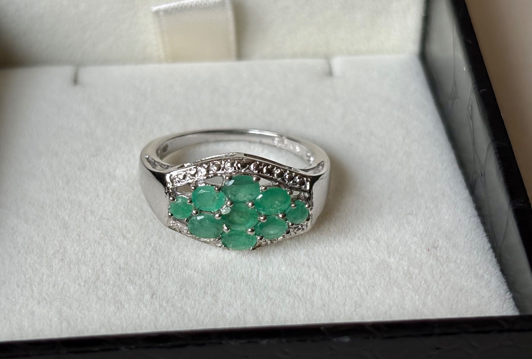 Anelli: Ring Smaragd, Silber 925, Gr. 59, NEU – Nuovo (secondo la descrizione) da Brugg AG venduto da lau_9rvy 5
