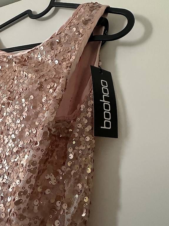 Boohoo Kleider: Bohooo Kleid neu! – Gebraucht aus Liestal von jaq_hj95 2
