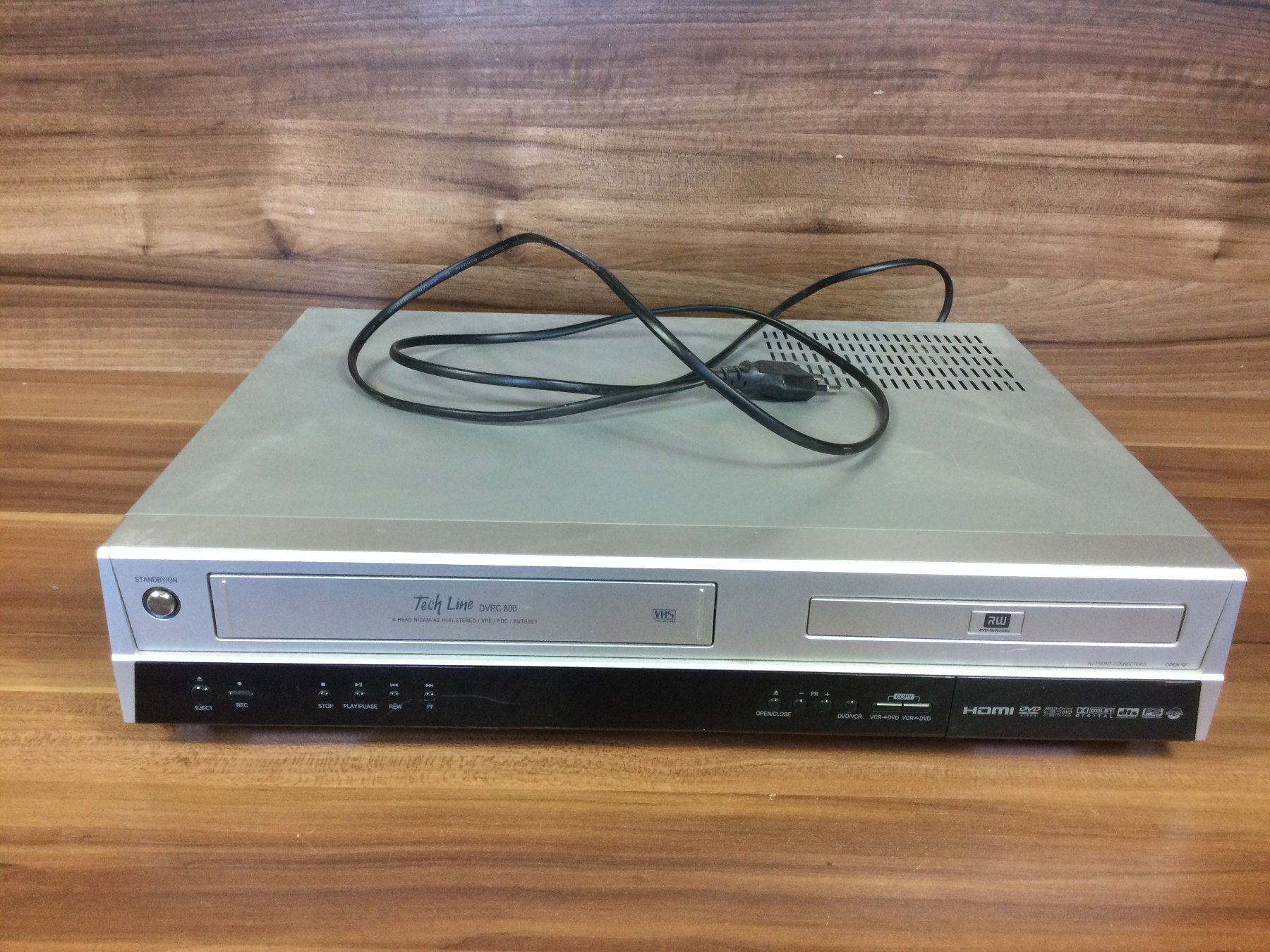 Sistemi audio & multimediali: Gebrauchter Tech Line DVD Player/Recorder mit VHS – Usato da Wangen SZ venduto da kuriosum12 1