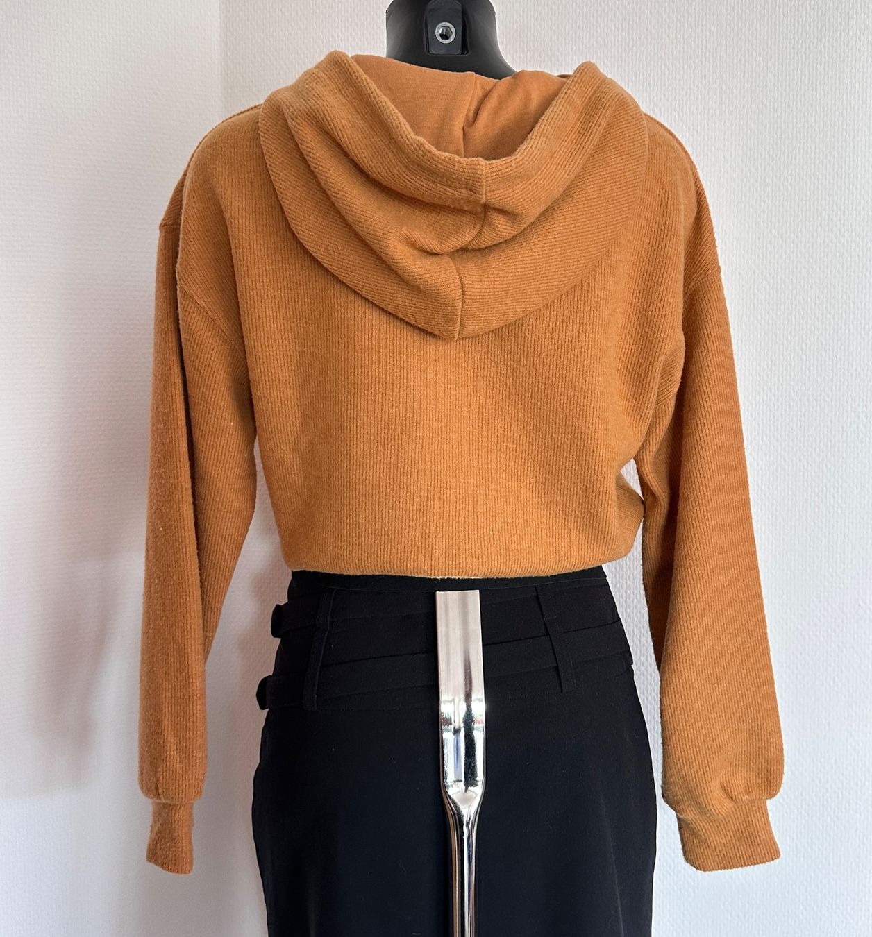 Pulls & Sweat-shirts: TOP - Gr S TALLY WEIJL Hoodie kurzer Pullover – D'occasion à Rickenbach b. Wil par sunneschii_ 7