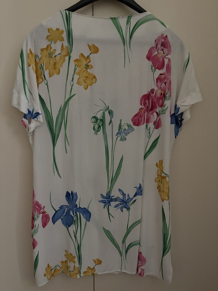Gerry Weber Chemisiers: GERRY WEBER Bluse Blumenmuster weiss  – D'occasion à Bellach par Legdance 2