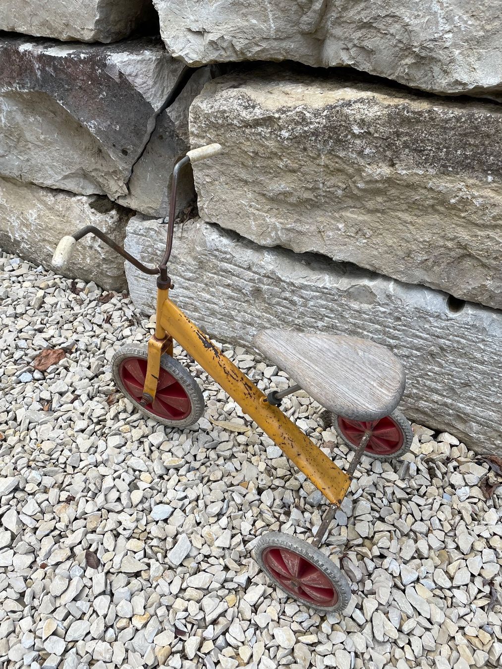 Fahrzeuge für Kinder: altes KEMP Dreirad – Gebraucht aus Neunkirch von autoscooter57 2