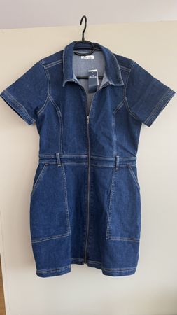 Hollister Denim Kleid, neu mit Etikette, Größe L, süß!
