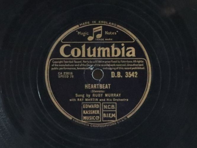 Dischi in vinile: Schellack Ruby Murray Ray Martin Heartbeat – Usato da Eschenbach SG venduto da Astalavista 2