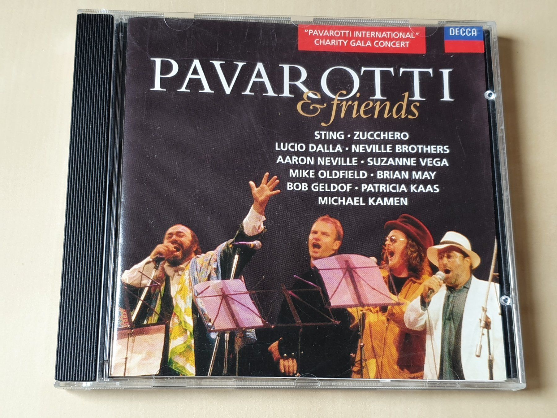 CD: Pavarotti & Friends – Usato da Stansstad venduto da collectorsshop