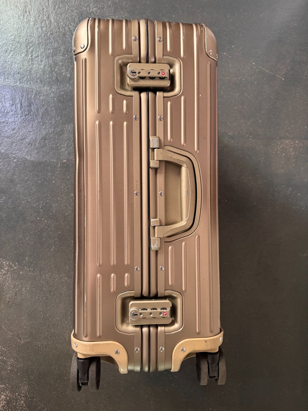 Rimowa Valigie: RIMOWA Check-In M – Usato da Würenlos venduto da kasilizo 4