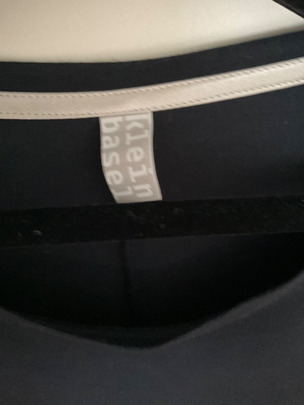 Maglioni & Felpe: KLEINBASEL oversize Pullover Shirt Gr S/M wie neu – Nuovo (secondo la descrizione) da Urdorf venduto da alda02 3