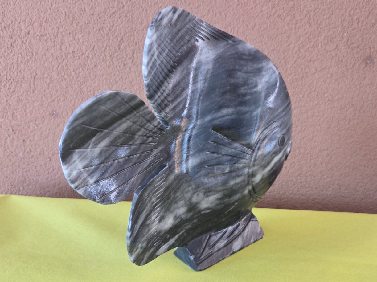 Sculture & Statue: Fisch aus Marmor – Nuovo (secondo la descrizione) da Roggliswil venduto da Mabelco 1