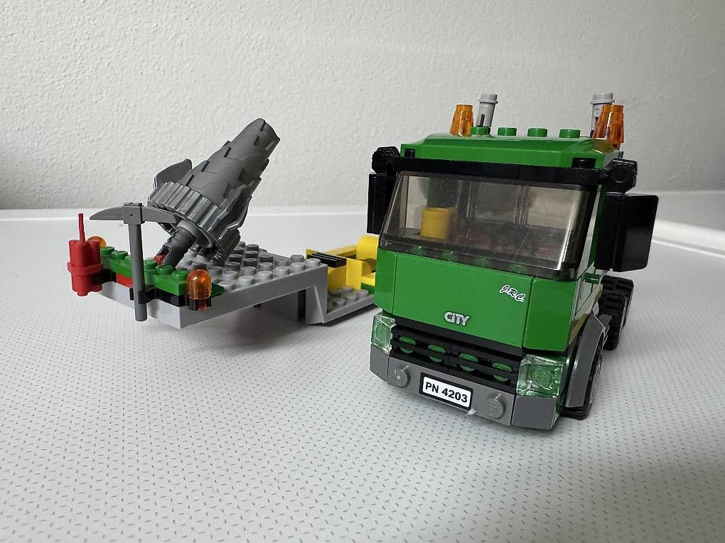 Lego Kit di costruzioni: LEGO CITY SET 4203 GRUBENBAGGER MIT TRANSPORTER – Usato da Zunzgen venduto da Viper79 3